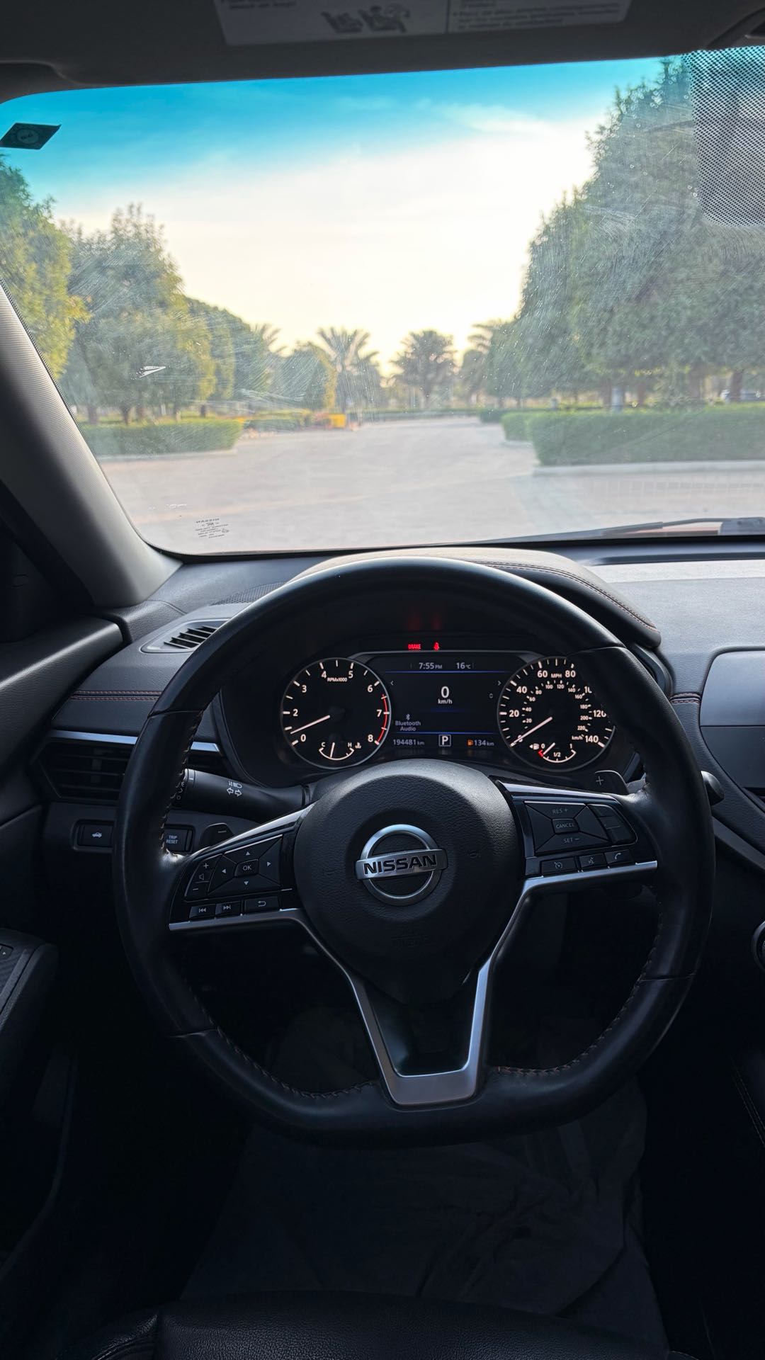 Car Image 2020 NISSAN ALTIMA SR