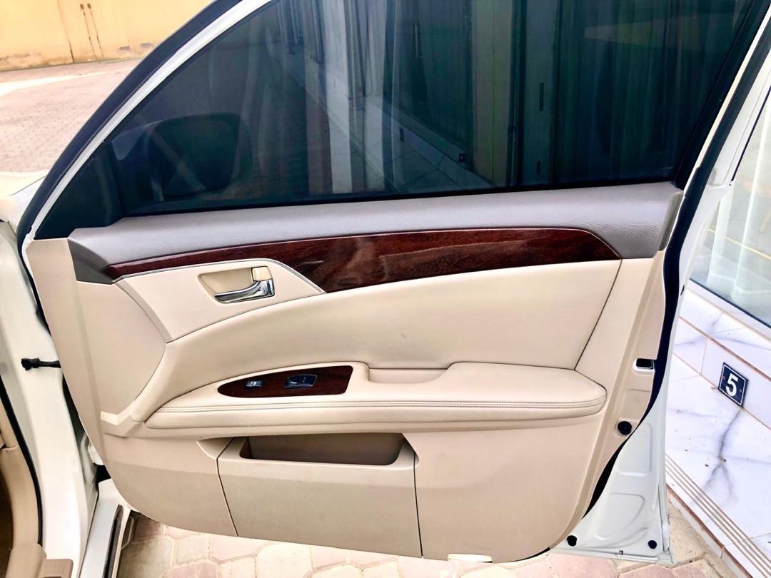 Car Image 2007 TOYOTA AVALON LIMITED