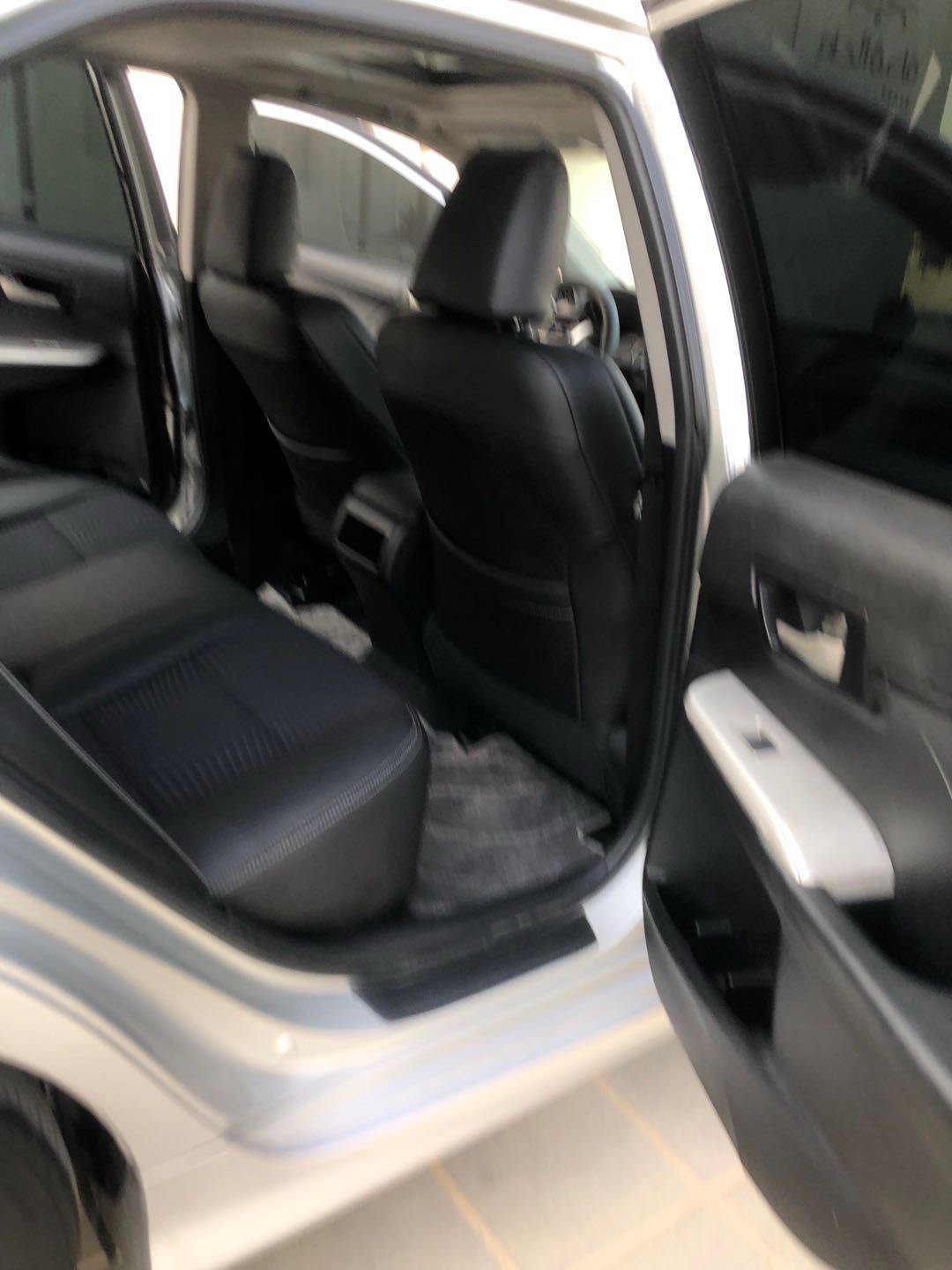 Car Image 2012 TOYOTA CAMRY SE