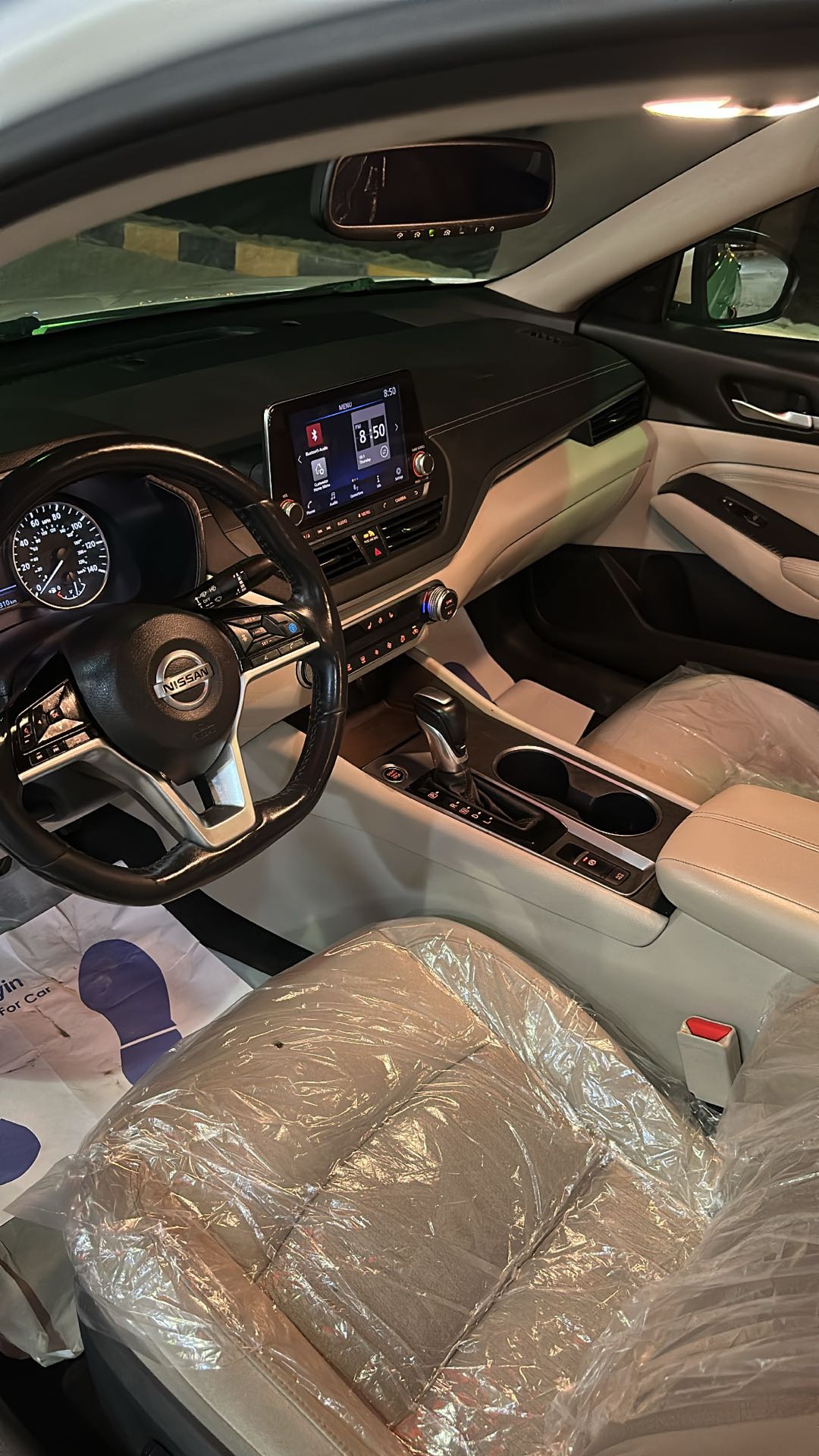 Car Image 2019 NISSAN ALTIMA SV
