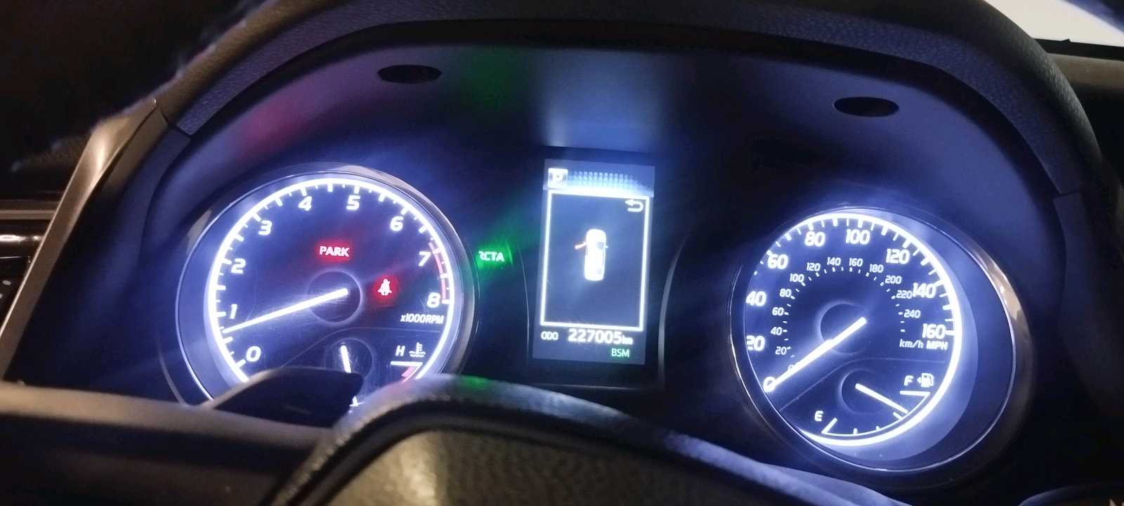 Car Image 2021 TOYOTA CAMRY SE