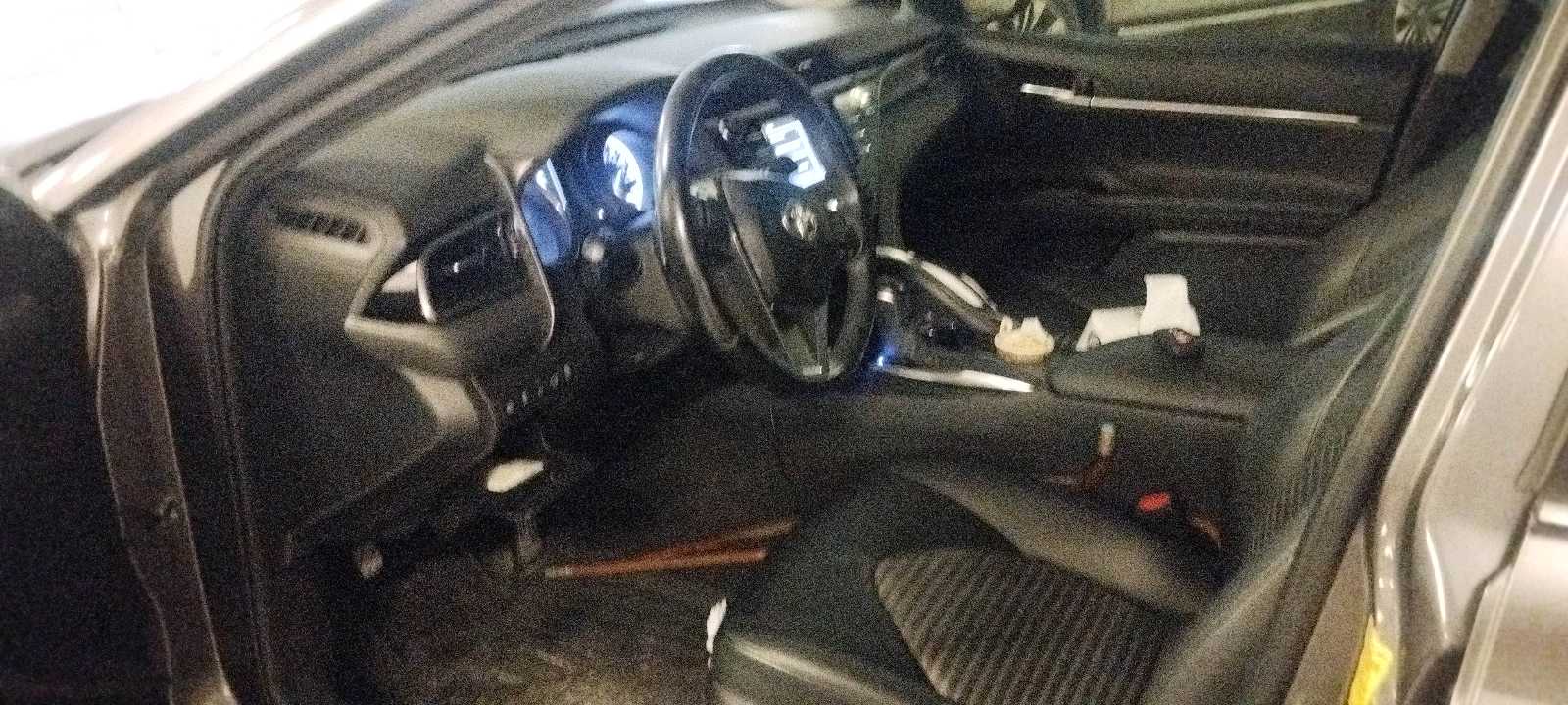 Car Image 2021 TOYOTA CAMRY SE