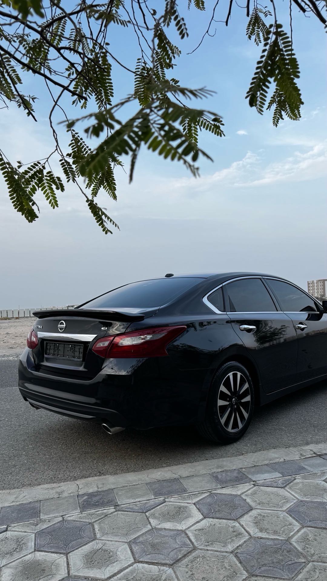 Car Image 2018 NISSAN ALTIMA SL