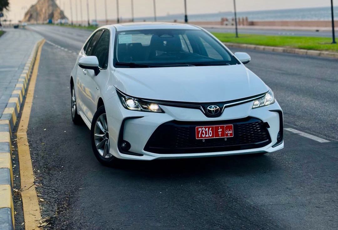 TOYOTA COROLLA 2025