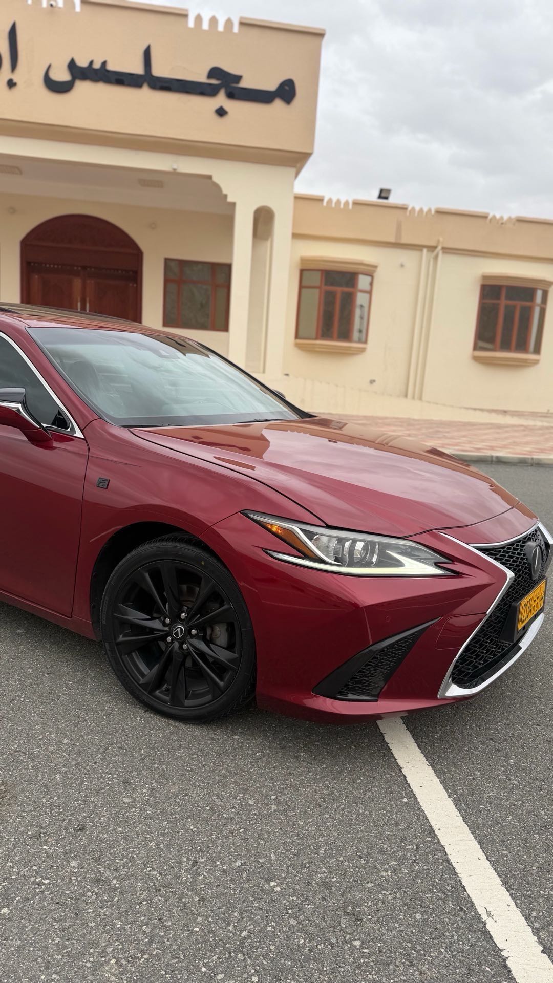 Car Image 2019 LEXUS ES 350