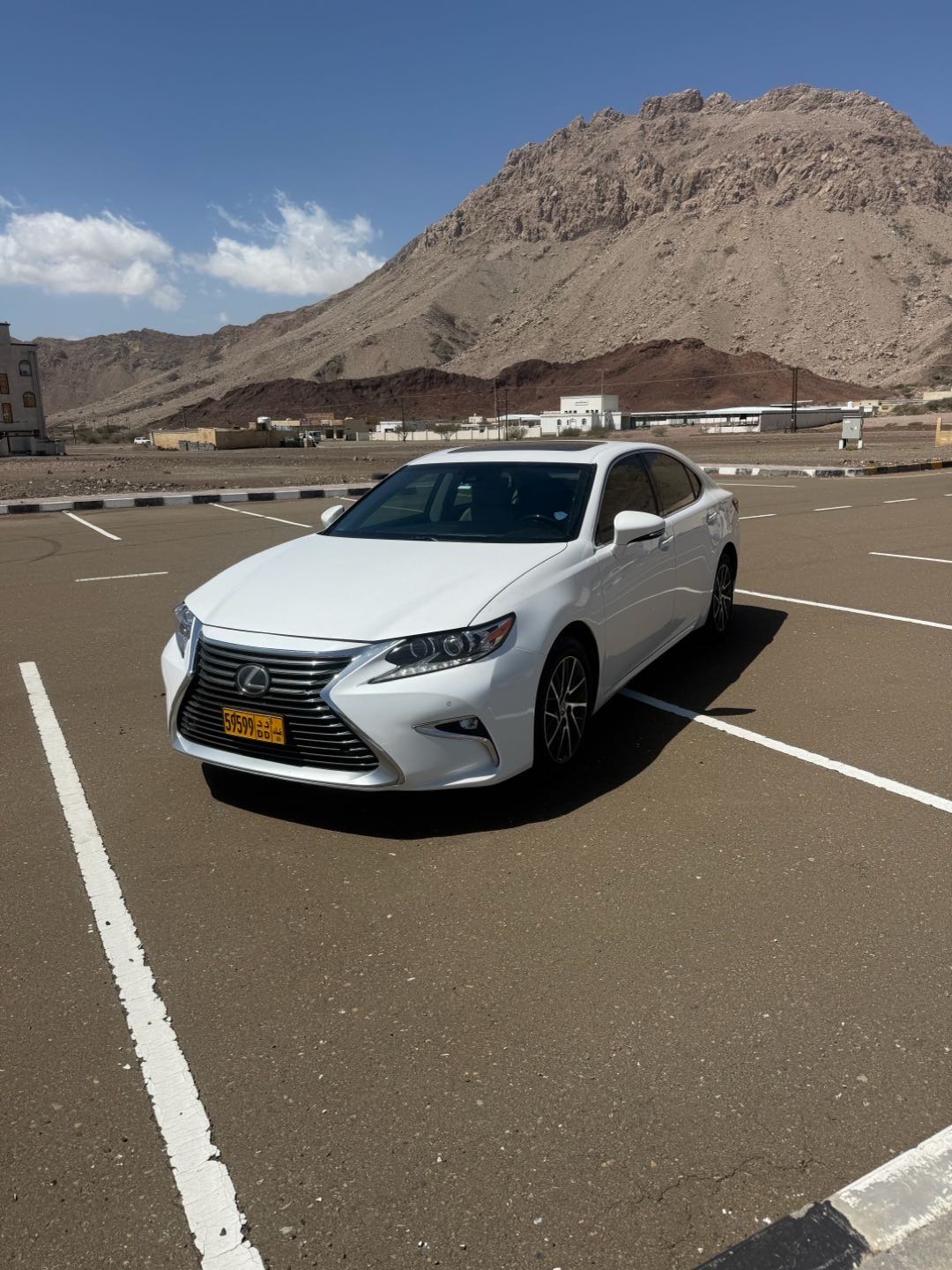 Car Image 2018 LEXUS ES 350