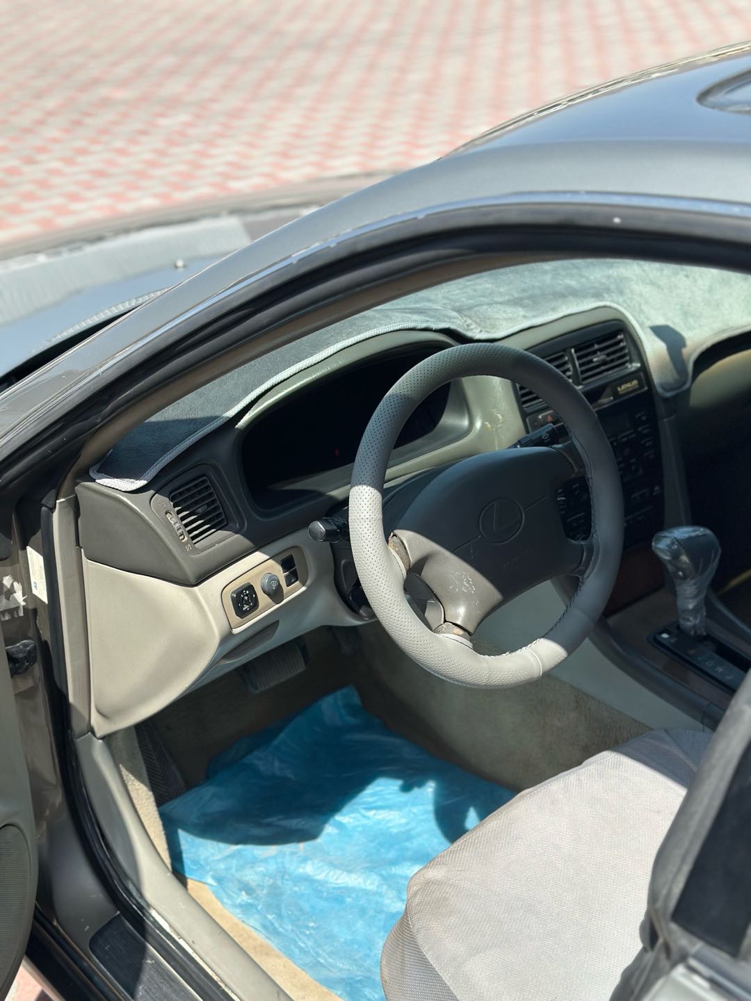 Car Image 1999 LEXUS ES 300