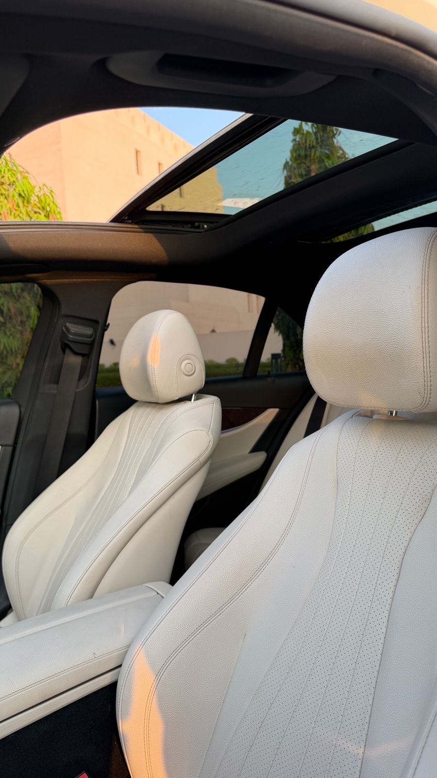 Car Image 2017 MERCEDES E Class 300