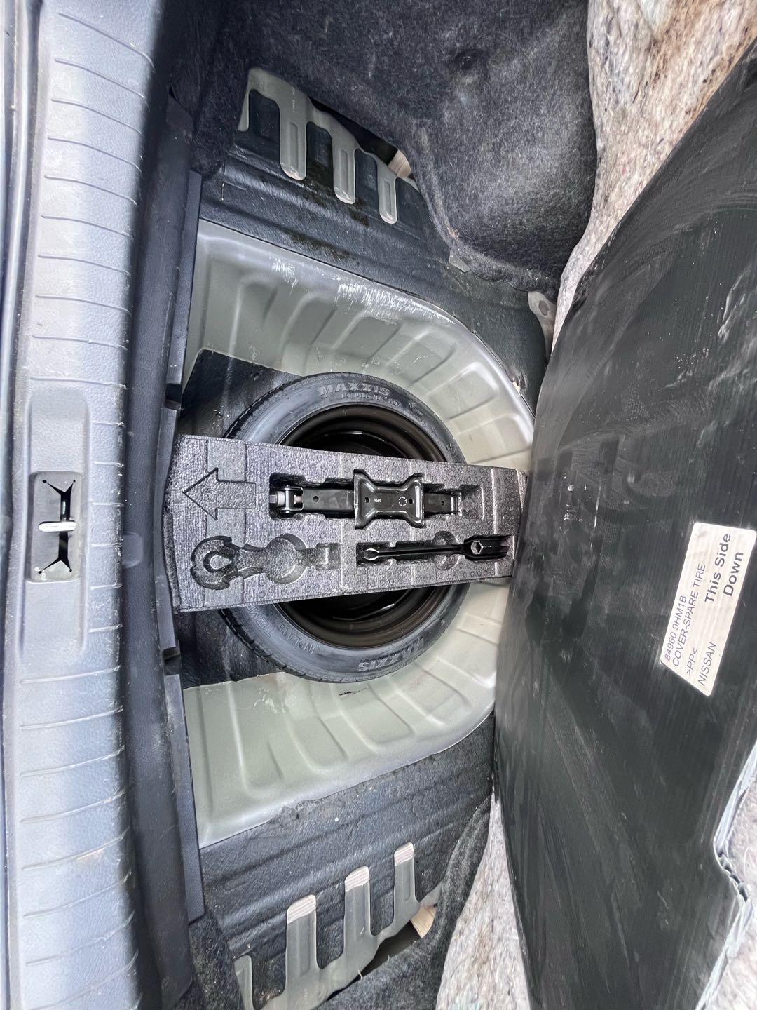 Car Image 2018 NISSAN ALTIMA SR