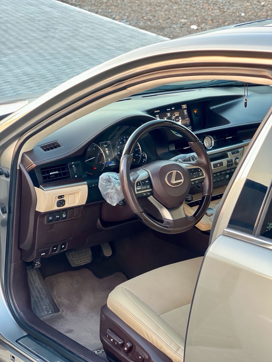 Car Image 2018 LEXUS ES 350