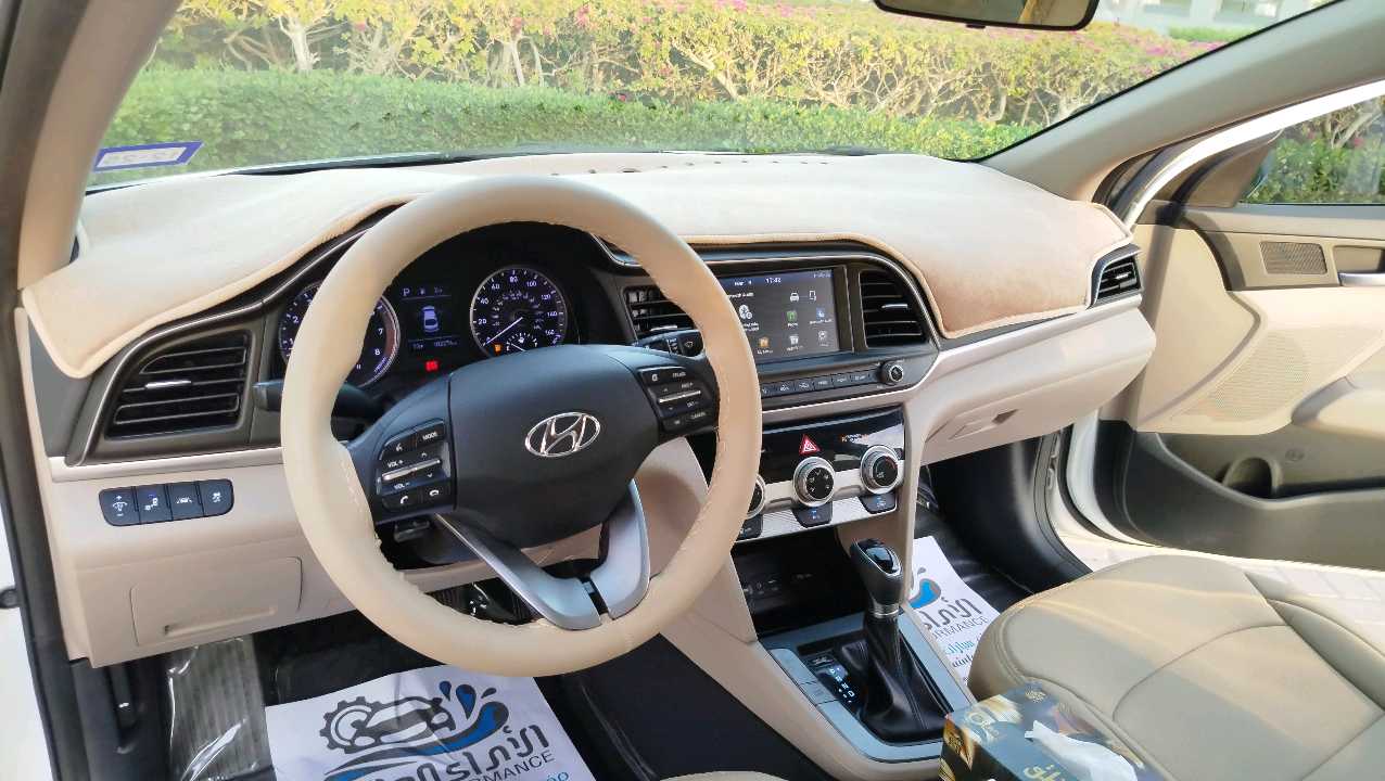 HYUNDAI ELANTRA 2020
