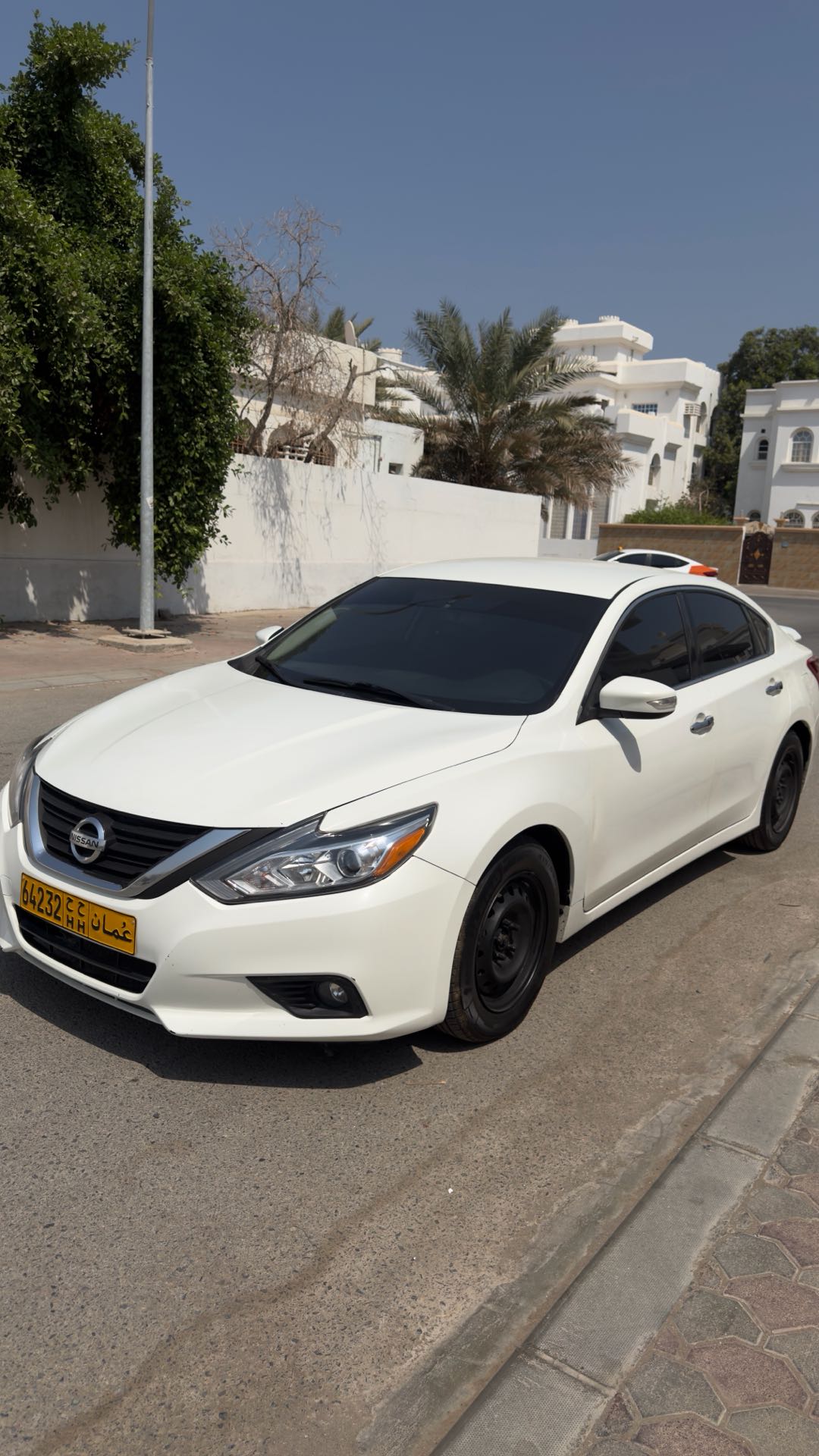 Car Image 2017 NISSAN ALTIMA SL