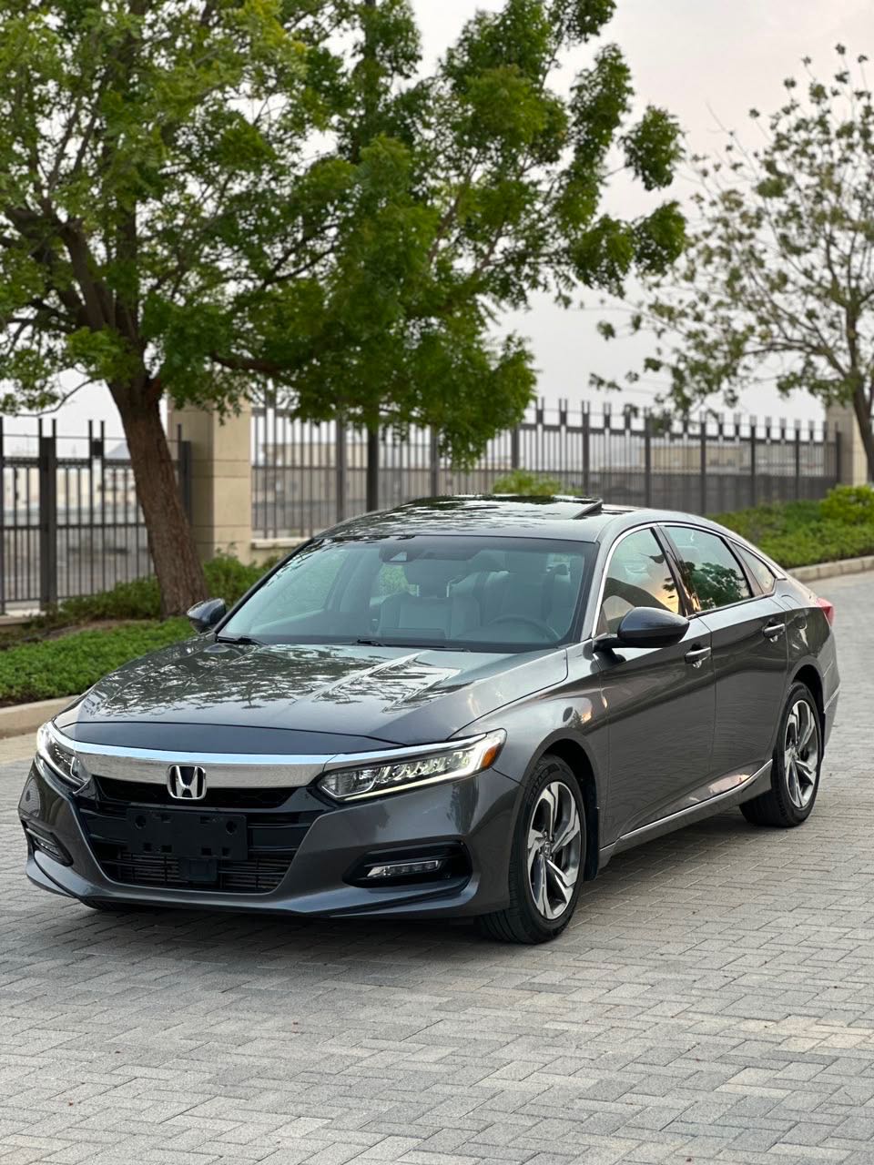 Car Image 2018 HONDA ACCORD EX