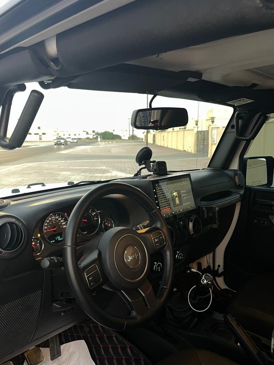 Car Image 2016 JEEP WRANGLER Sport