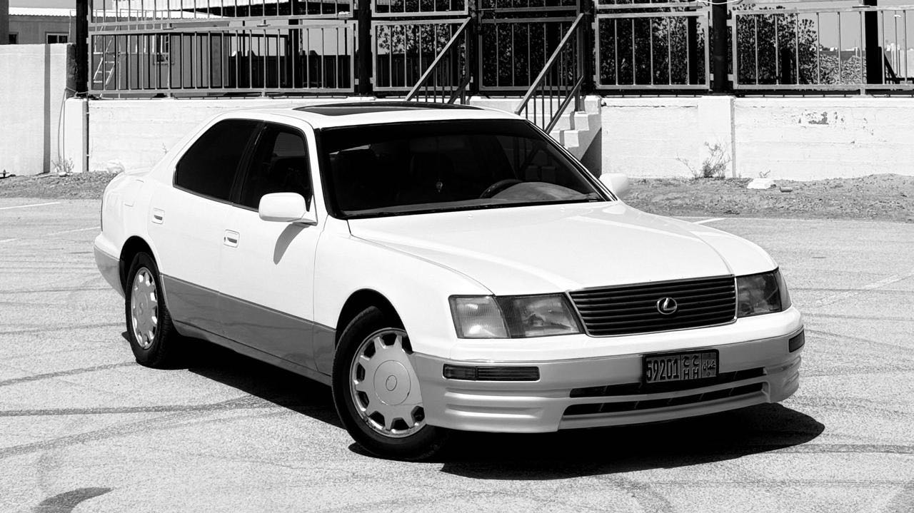Car Image 1997 LEXUS LS 400