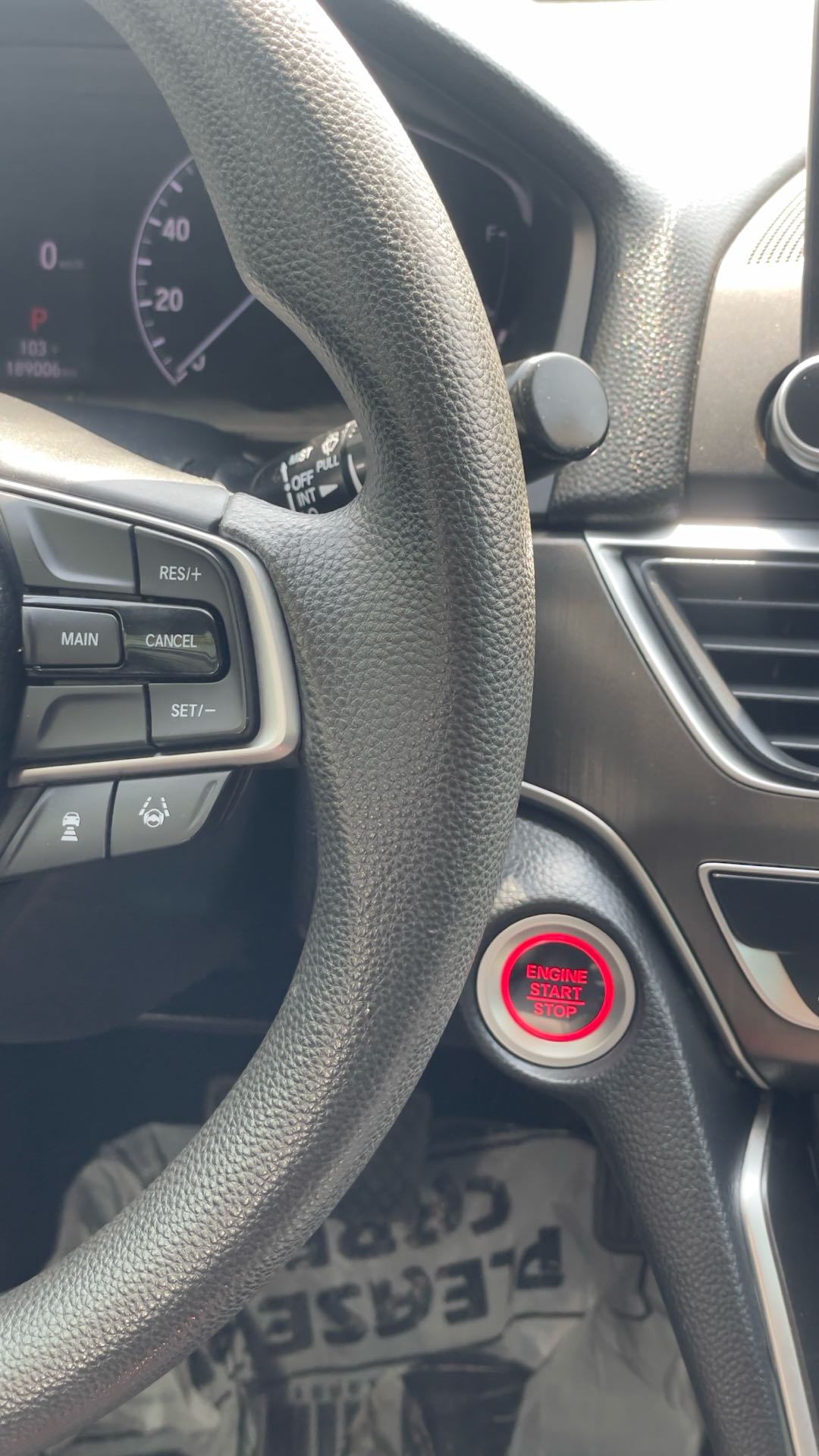 Car Image 2019 HONDA ACCORD LX