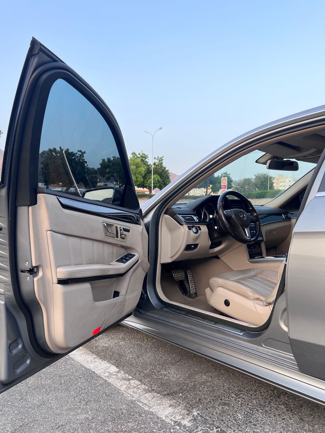 Car Image 2014 MERCEDES E Class 300