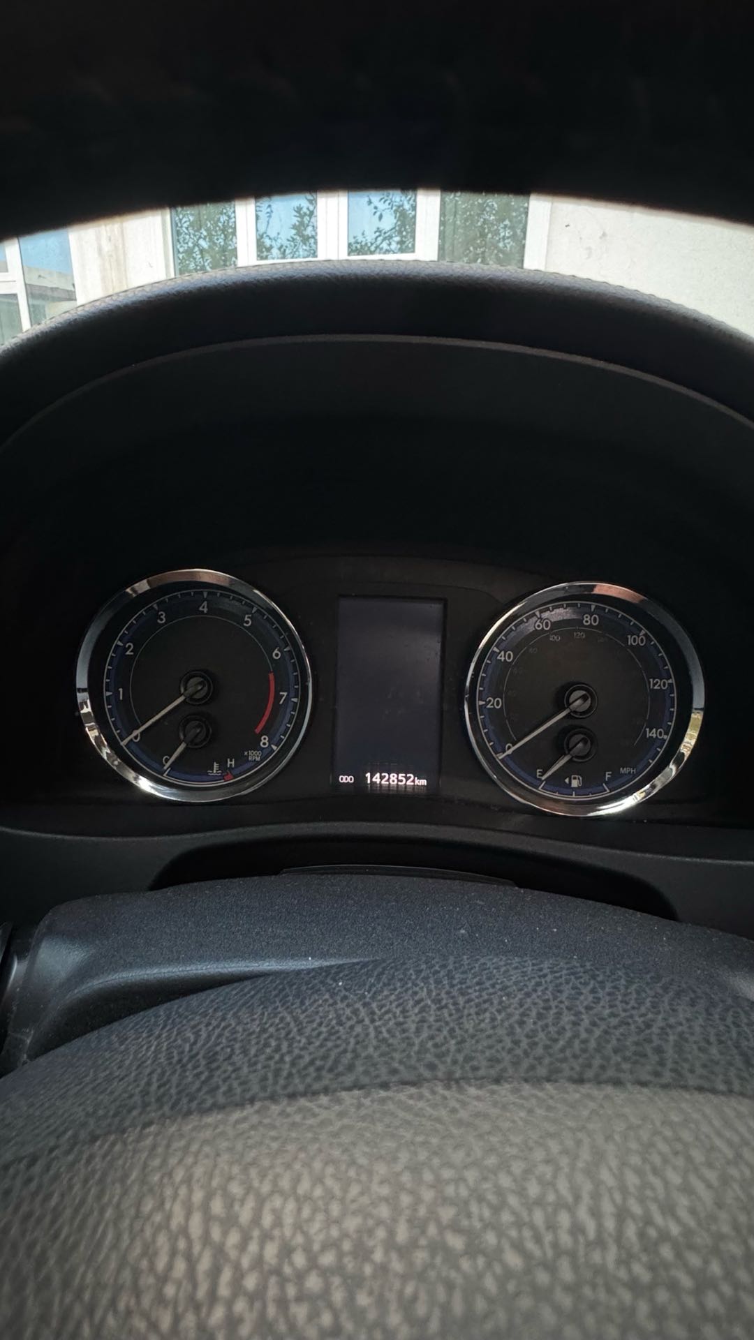Car Image 2017 TOYOTA COROLLA SE