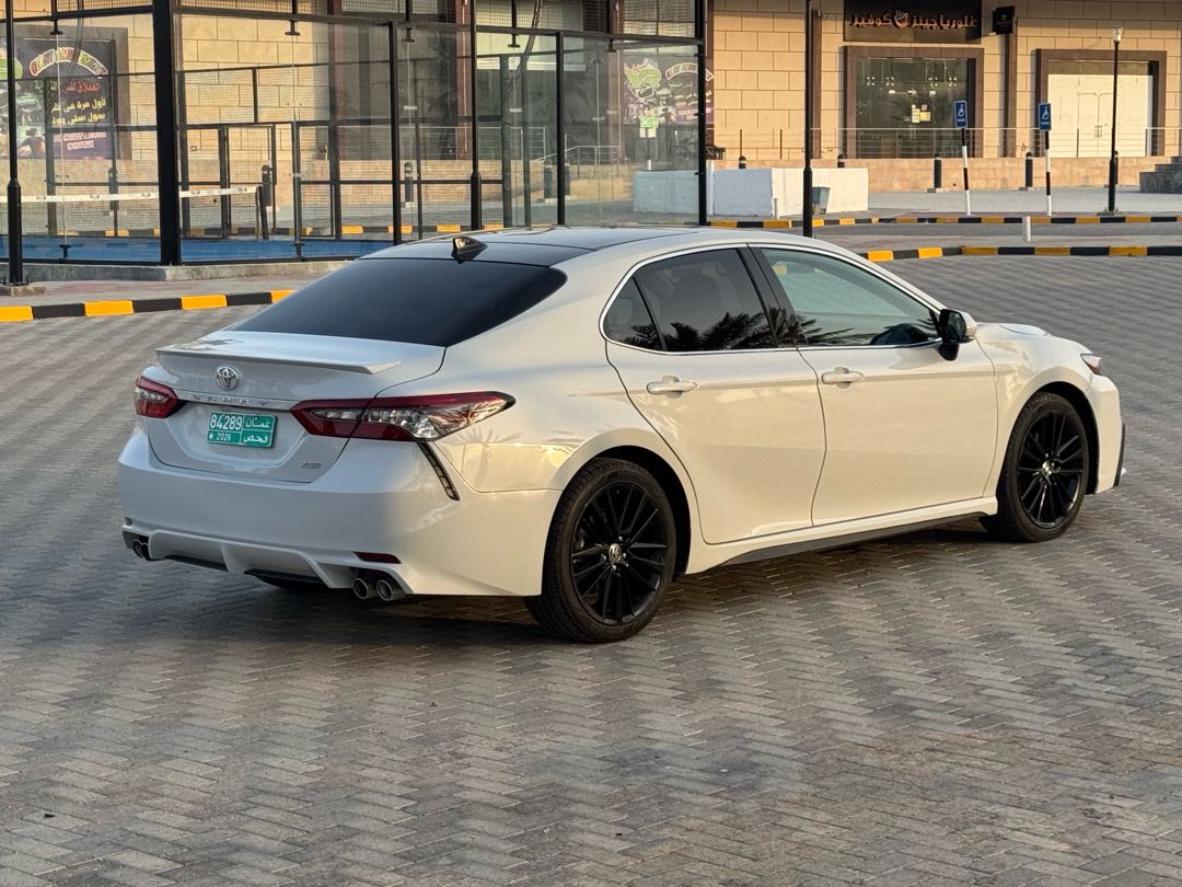 Car Image 2022 TOYOTA CAMRY XSE