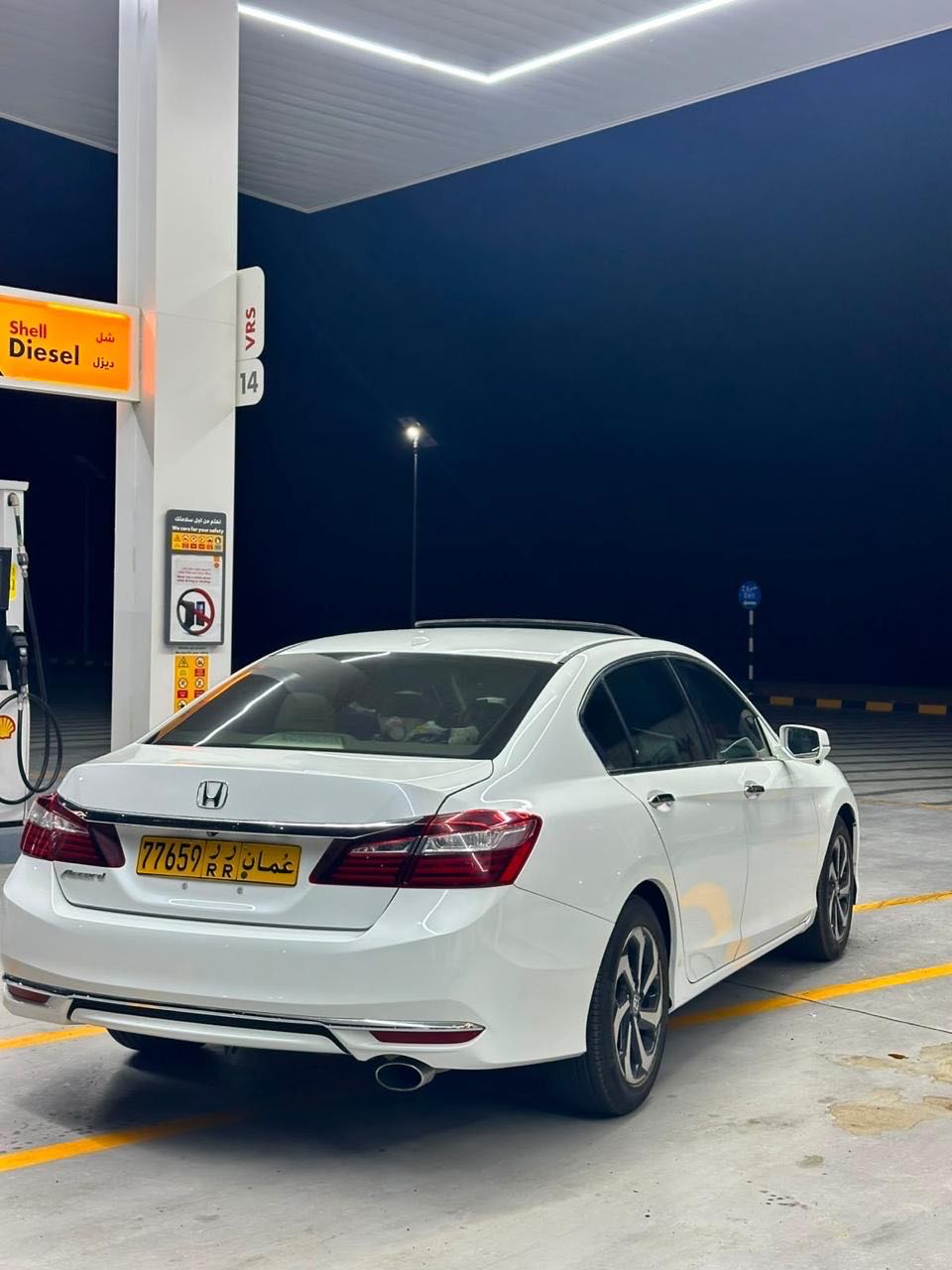 Car Image 2017 HONDA ACCORD EXL