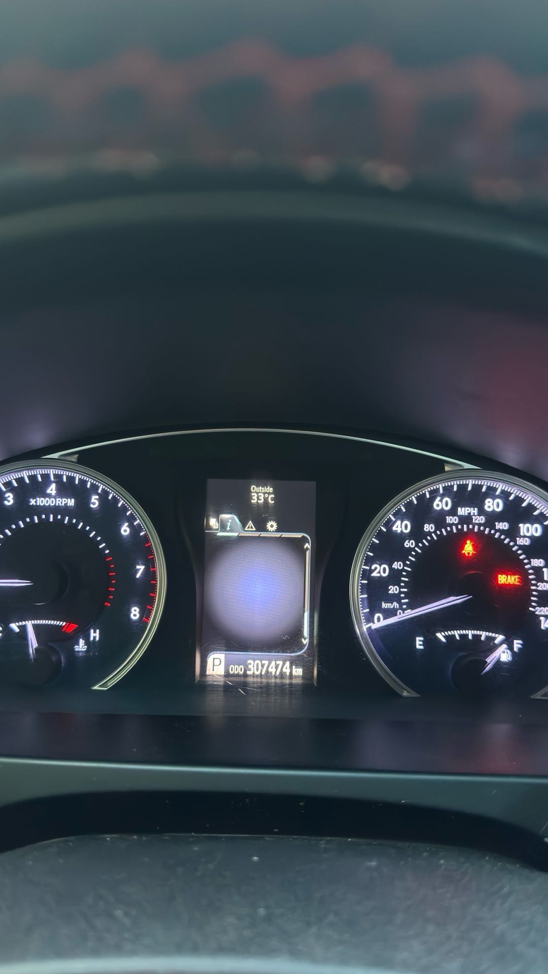 Car Image 2017 TOYOTA CAMRY LE