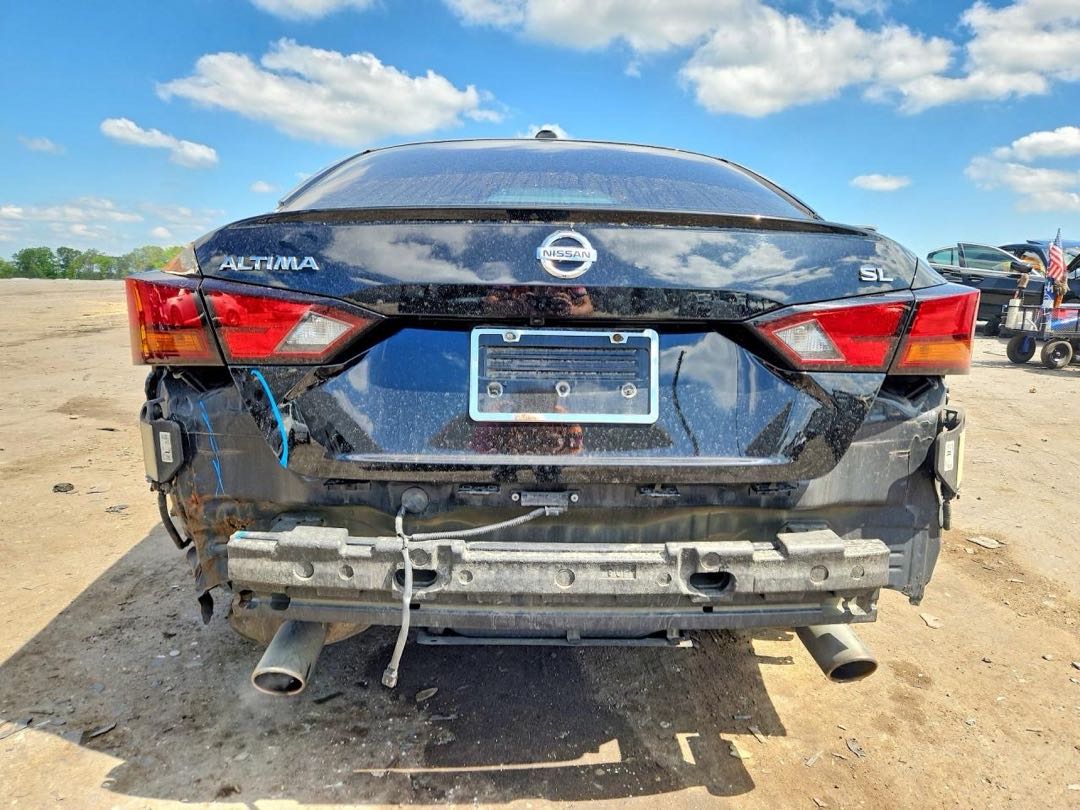Car Image 2019 NISSAN ALTIMA SL