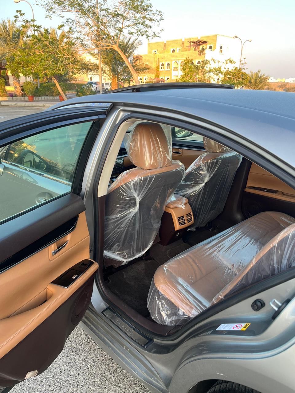 Car Image 2018 LEXUS ES 