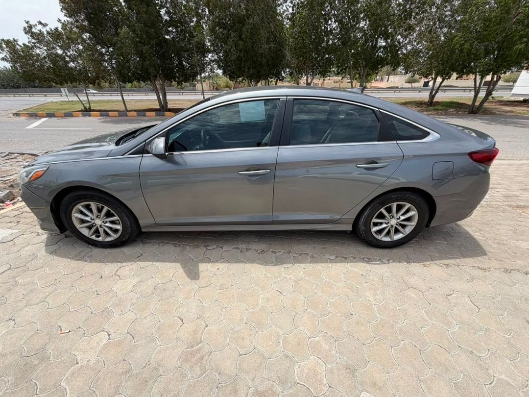 Car Image 2018 HYUNDAI SONATA SE