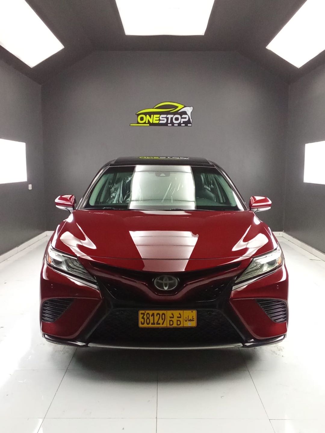 Car Image 2018 TOYOTA CAMRY XSE