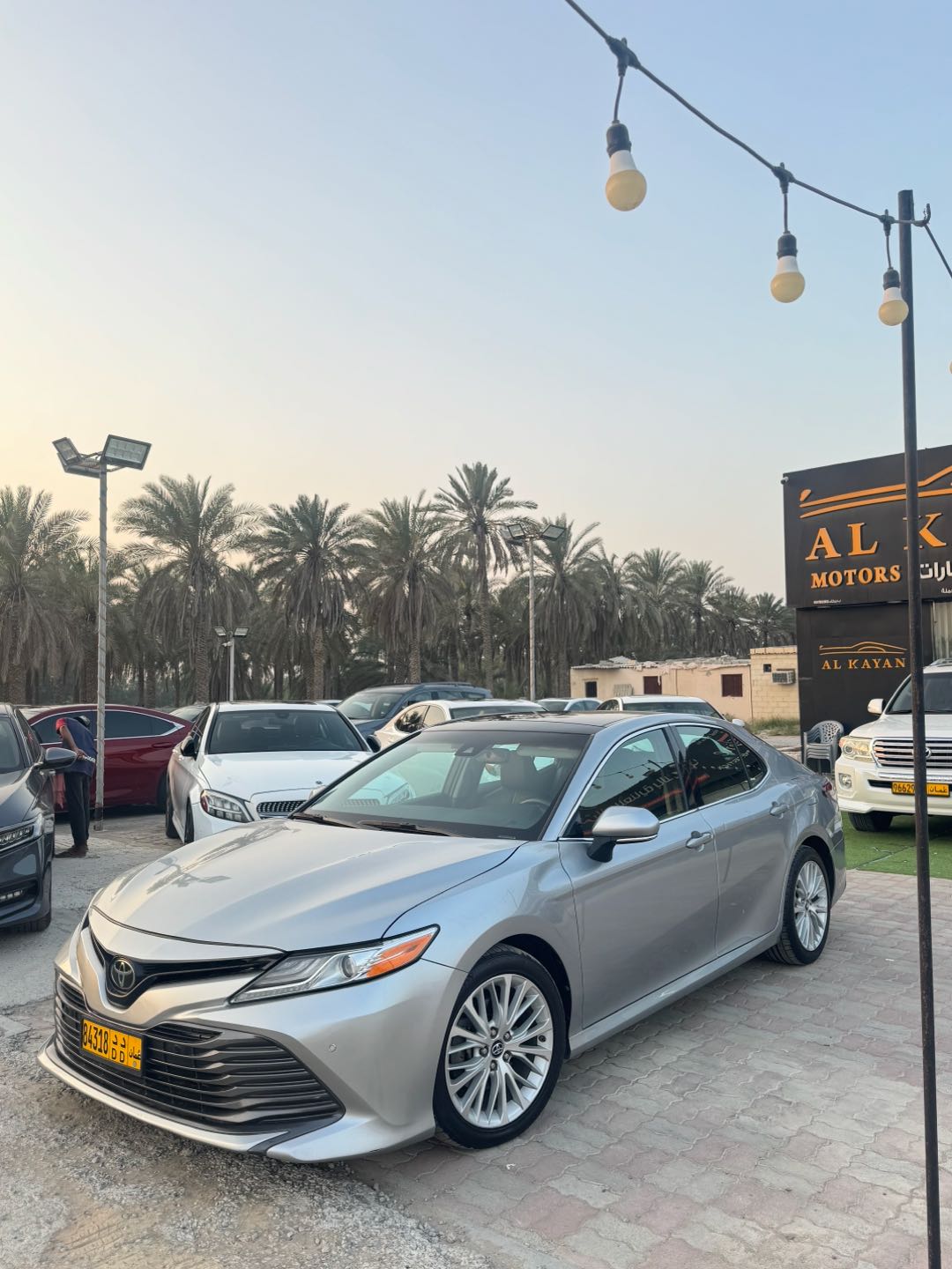 Car Image 2018 TOYOTA CAMRY XLE