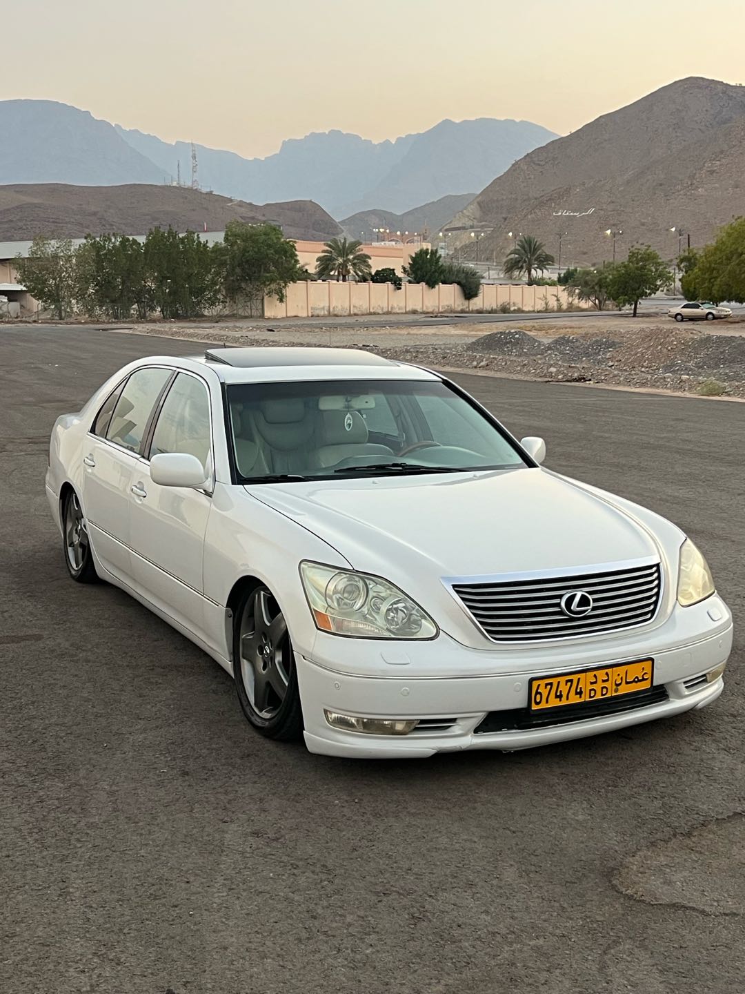 Car Image 2004 LEXUS LS 430 Full Ultra