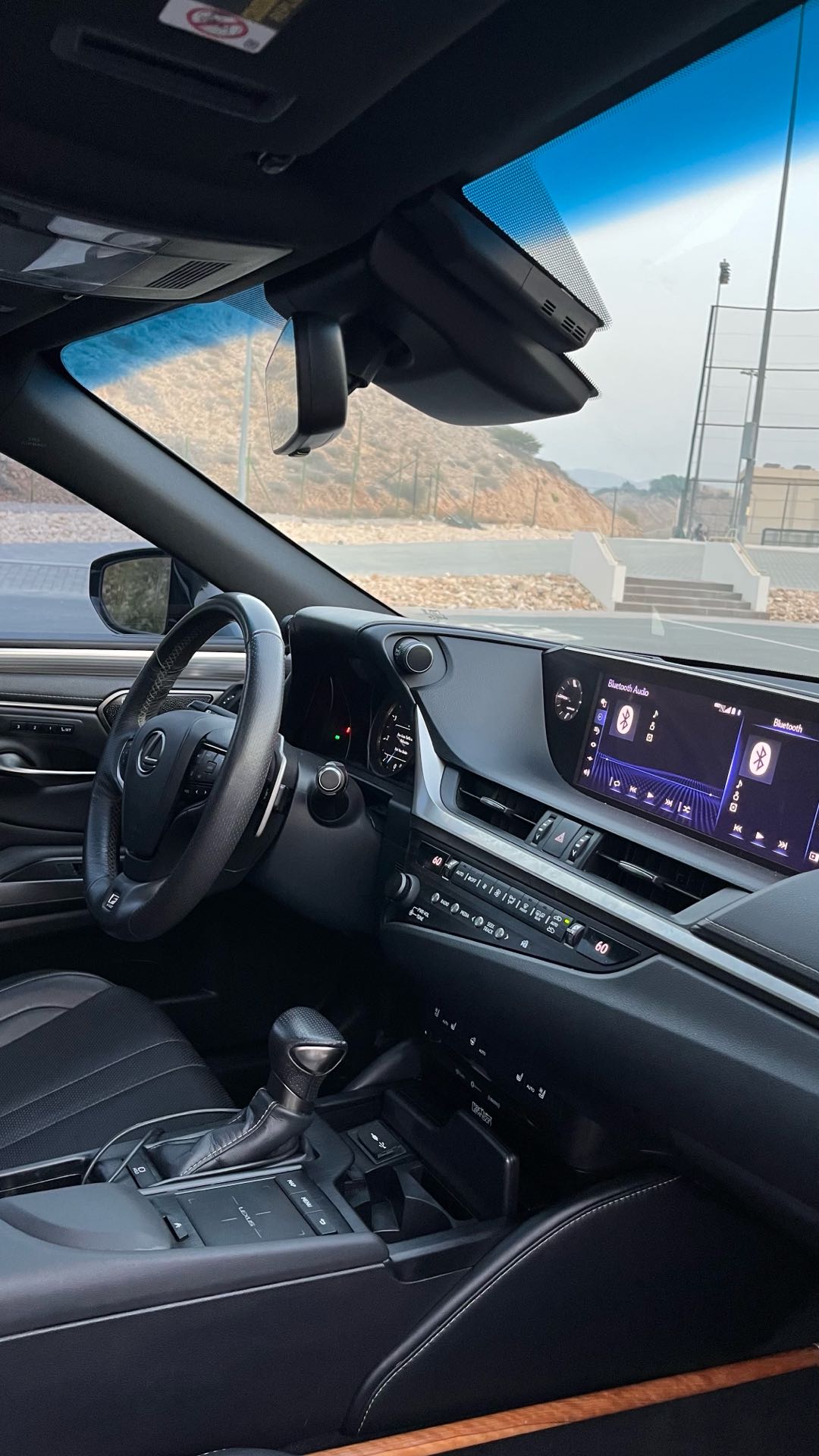 Car Image 2019 LEXUS ES F350