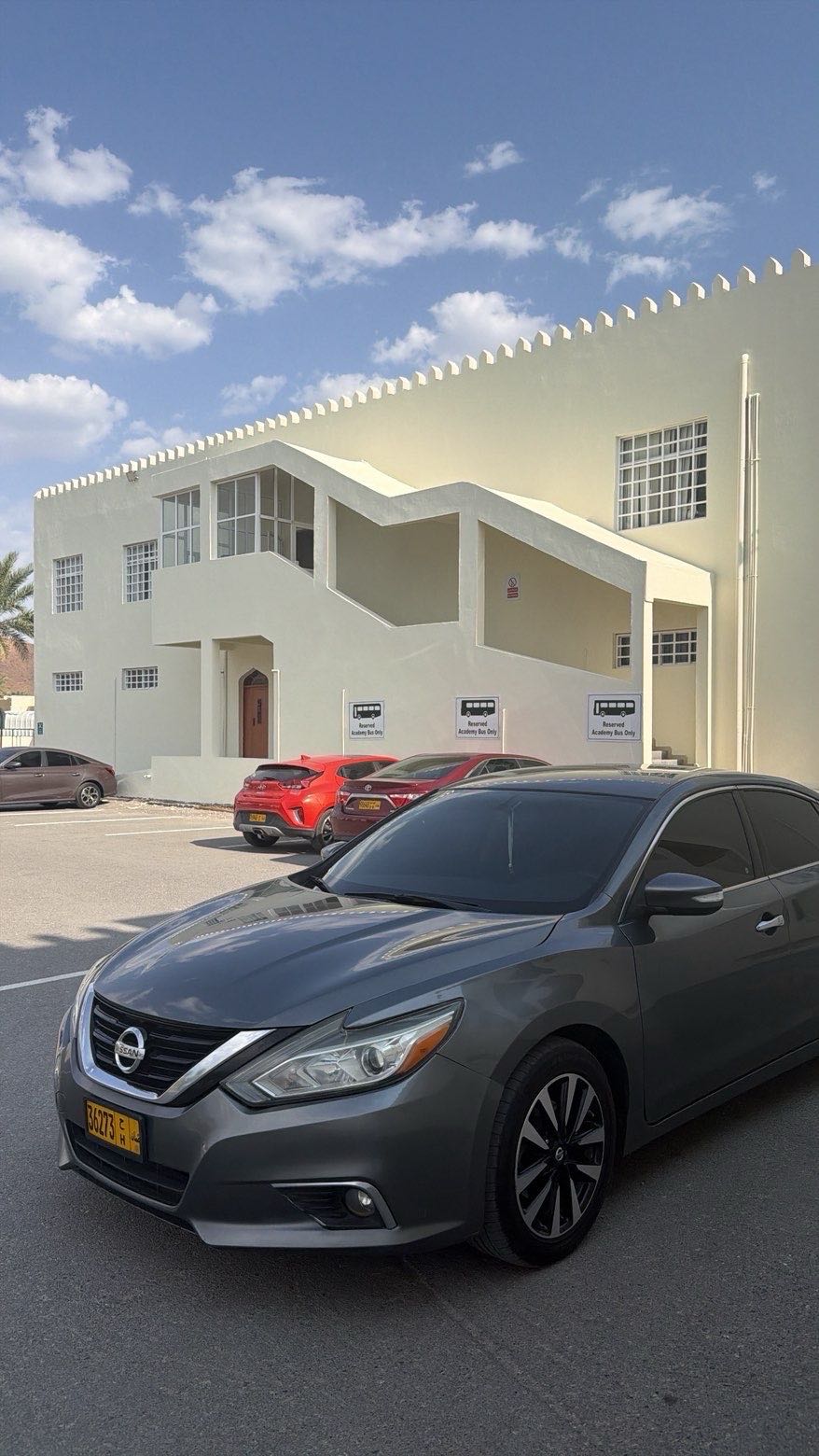 Car Image 2018 NISSAN ALTIMA SV