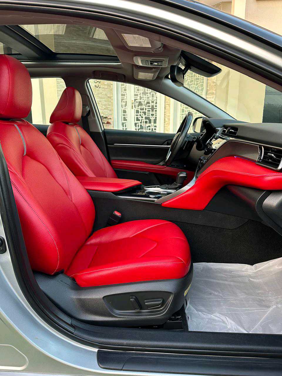 Car Image 2020 TOYOTA CAMRY XSE