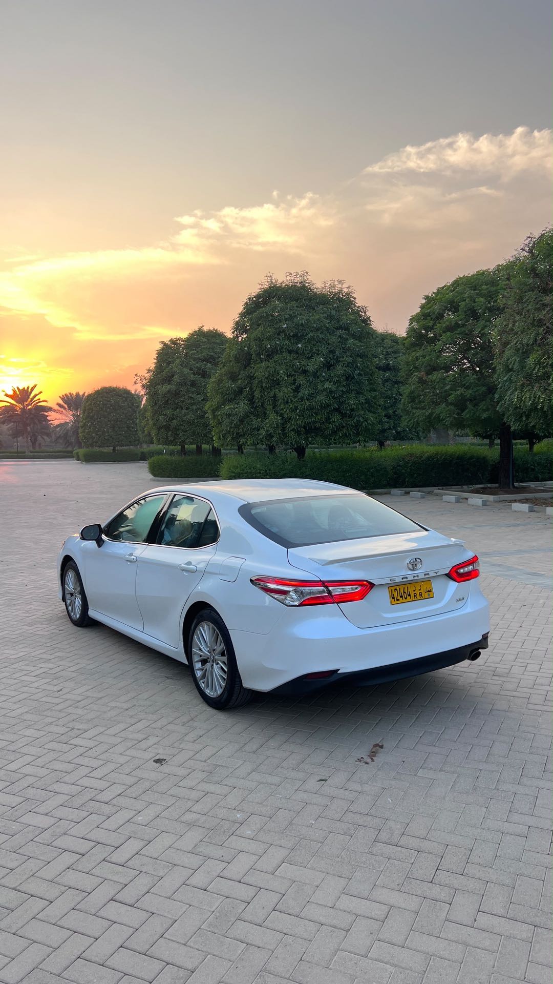 Car Image 2018 TOYOTA CAMRY XLE
