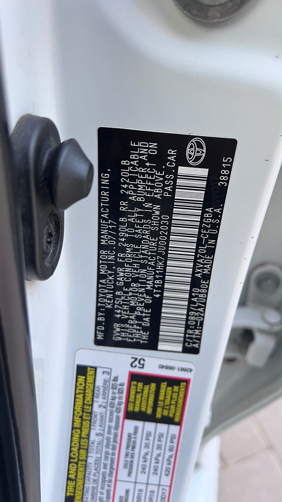 Car Image 2018 TOYOTA CAMRY XLE
