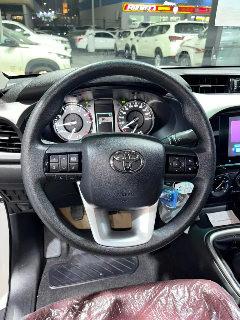 Car Image 2026 TOYOTA HILUX Double Cab GLX