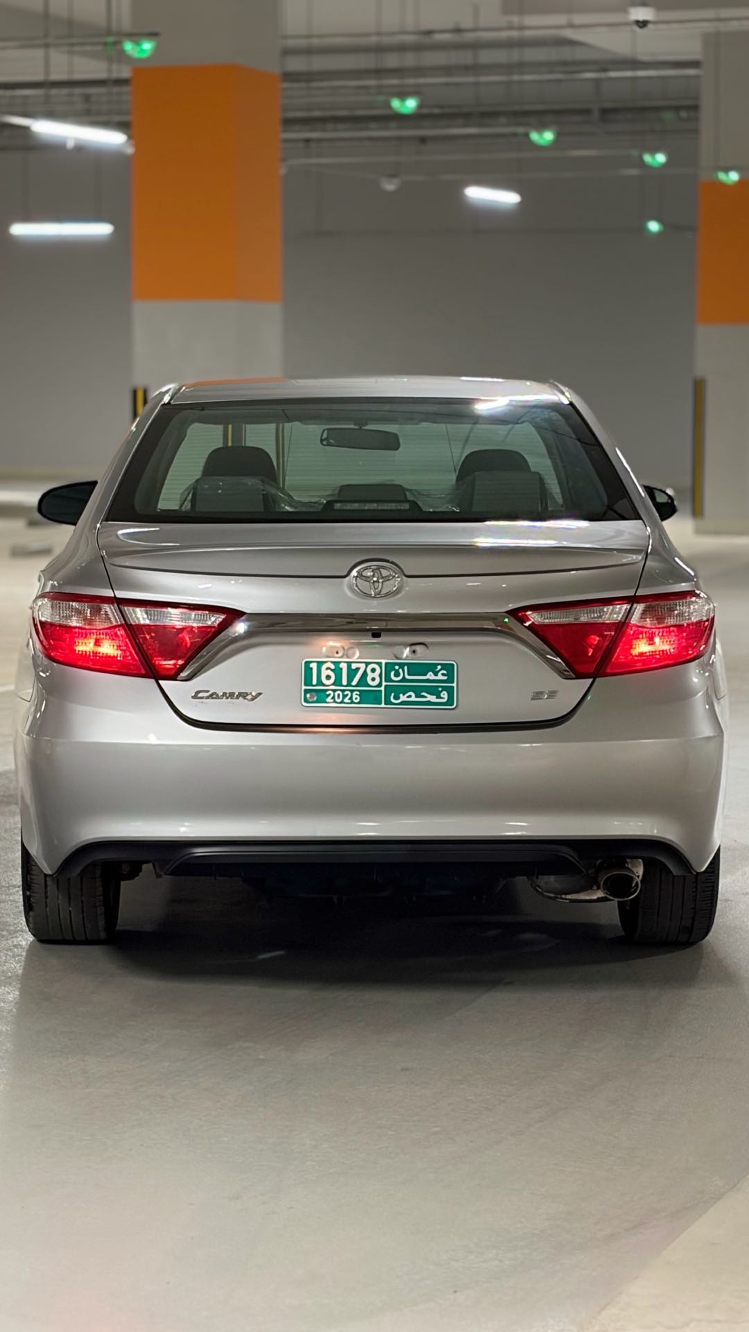 Car Image 2017 TOYOTA CAMRY SE