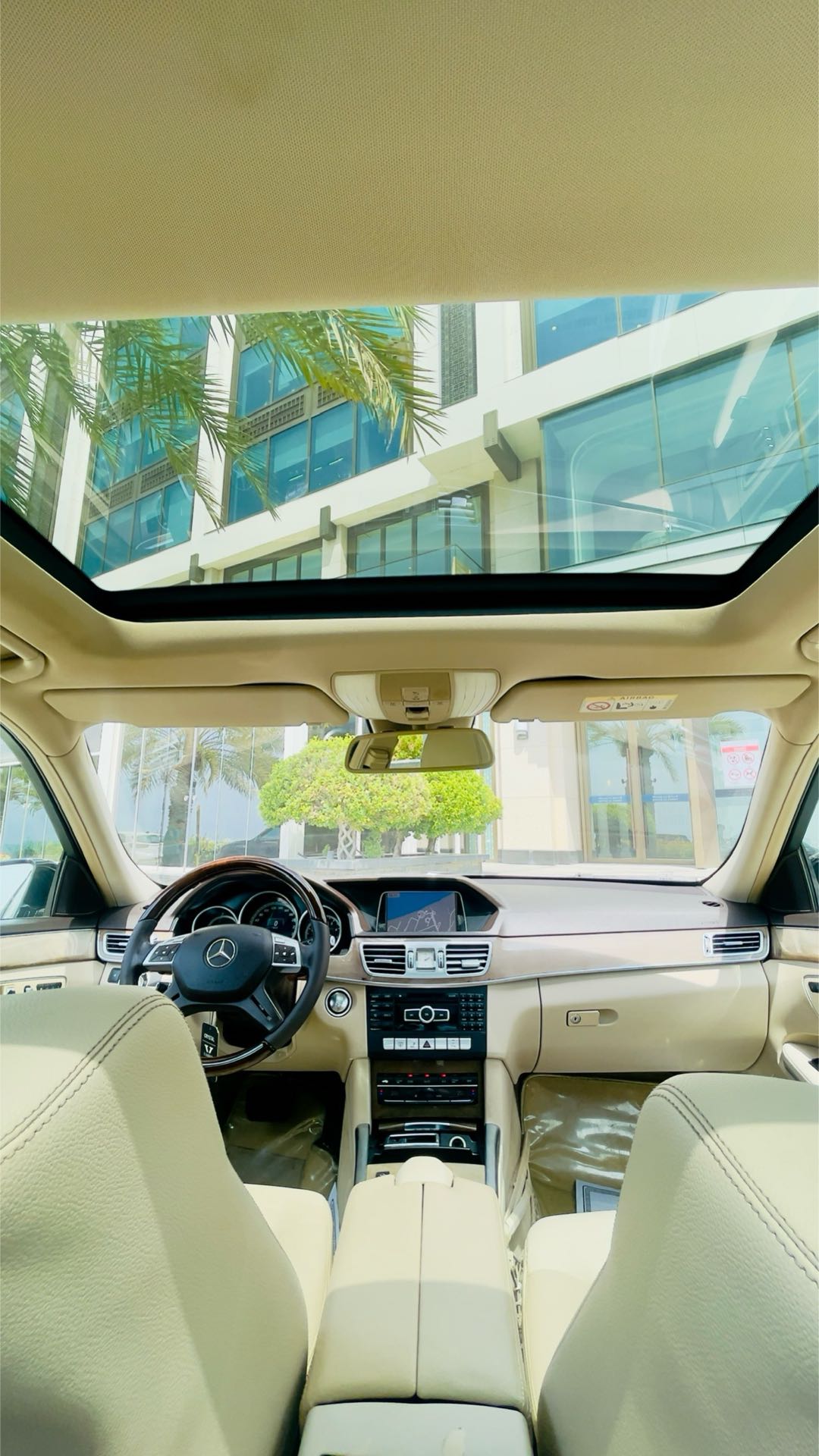 Car Image 2014 MERCEDES E Class 300