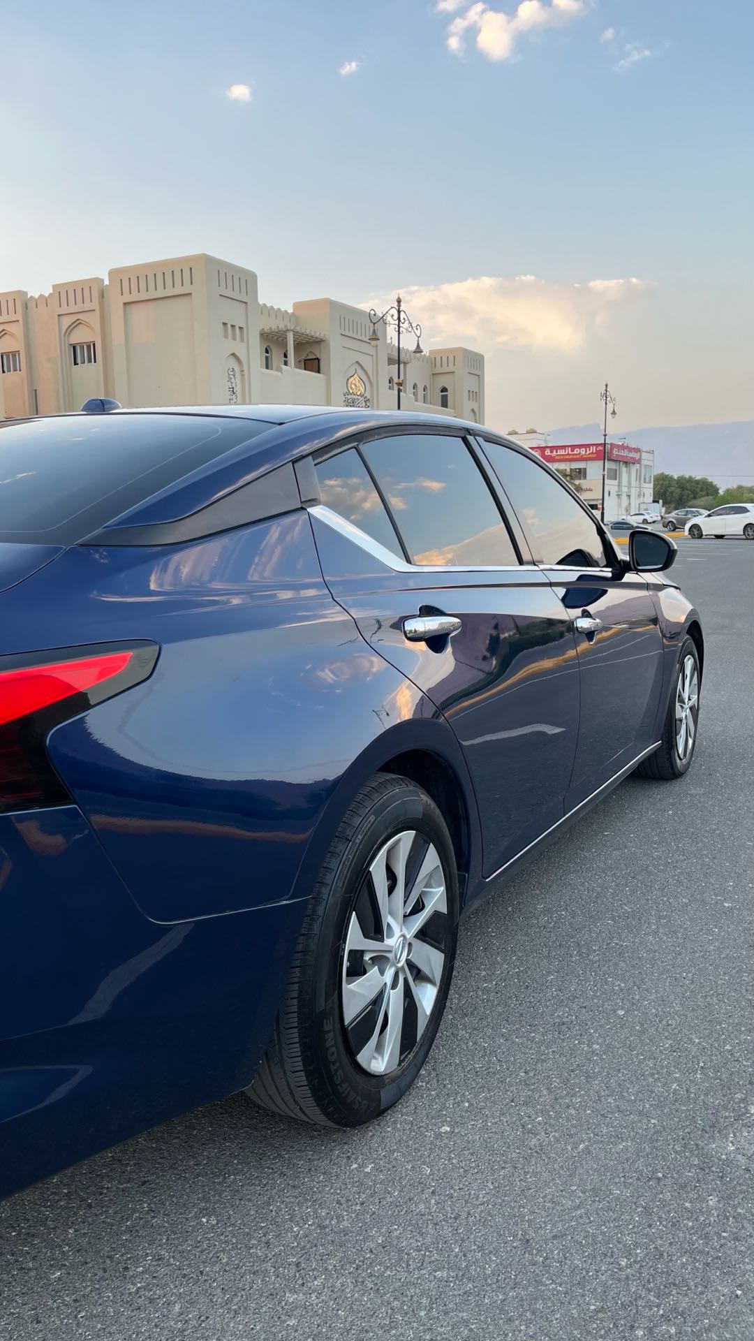 Car Image 2019 NISSAN ALTIMA S