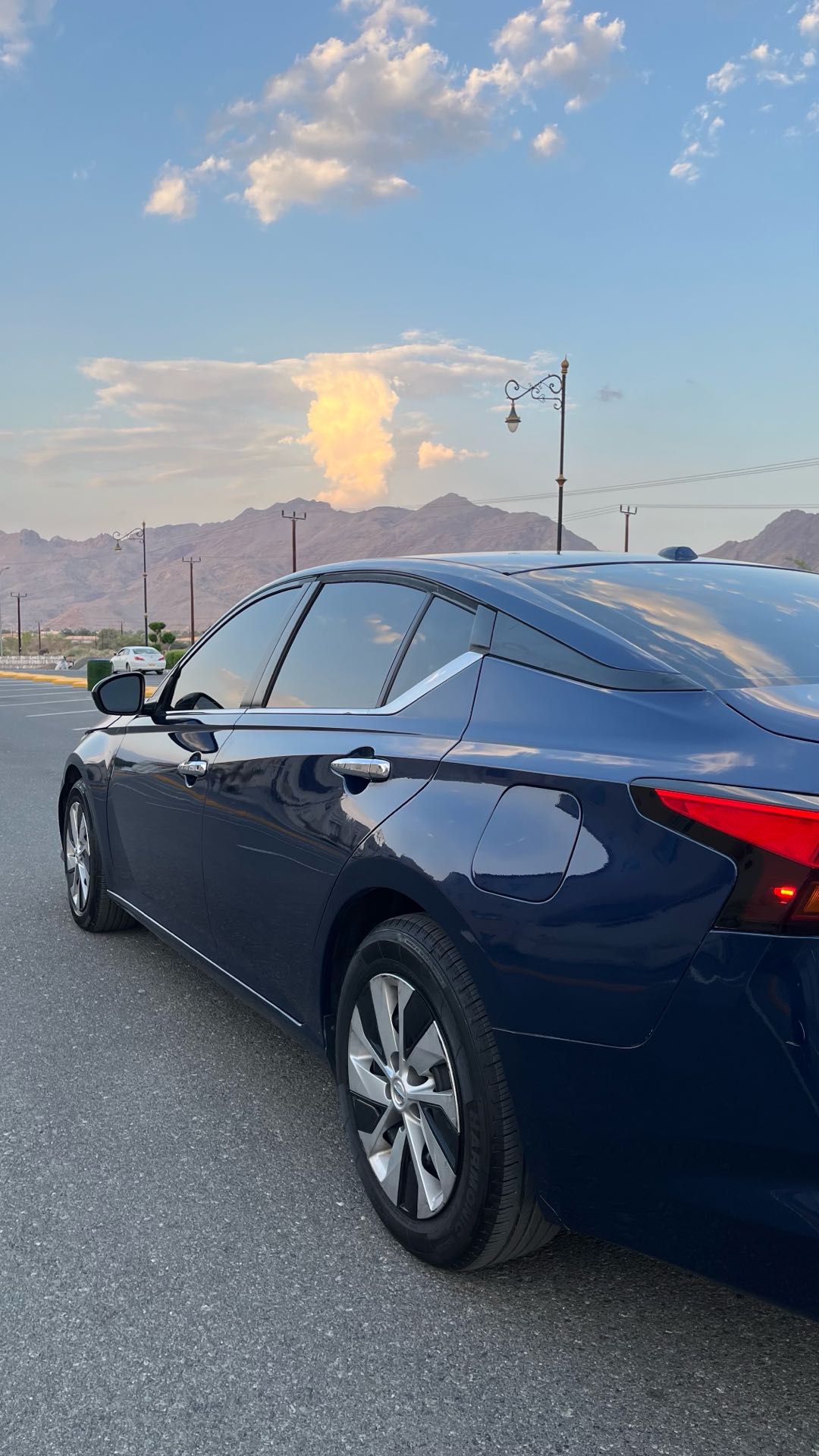 Car Image 2019 NISSAN ALTIMA S