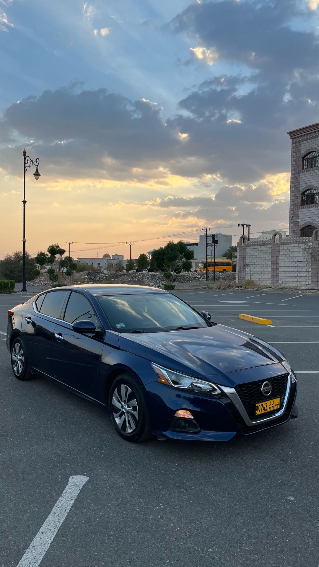 Car Image 2019 NISSAN ALTIMA S