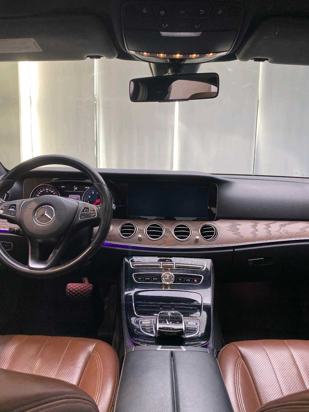 Car Image 2017 MERCEDES E Class 300