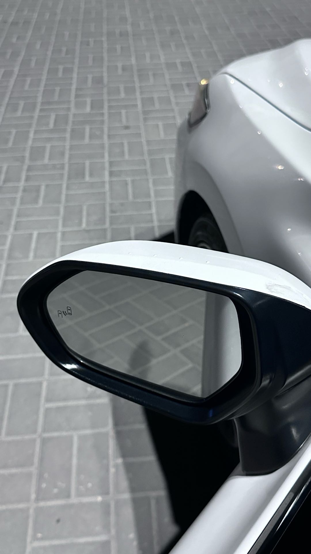 Car Image 2018 TOYOTA CAMRY SE