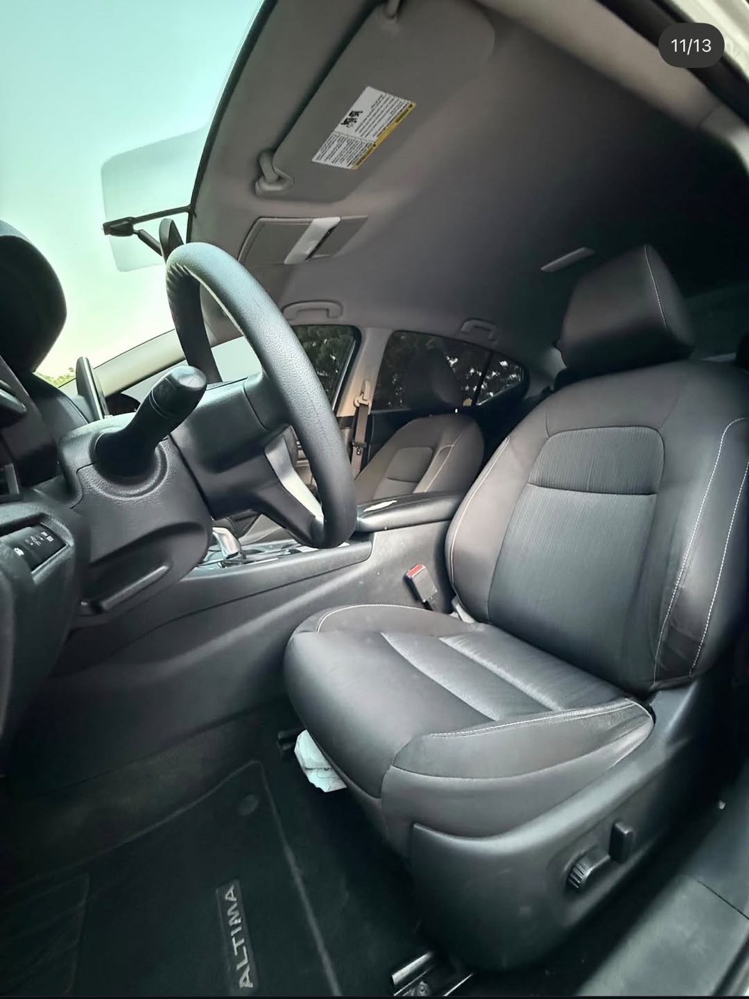 Car Image 2019 NISSAN ALTIMA S