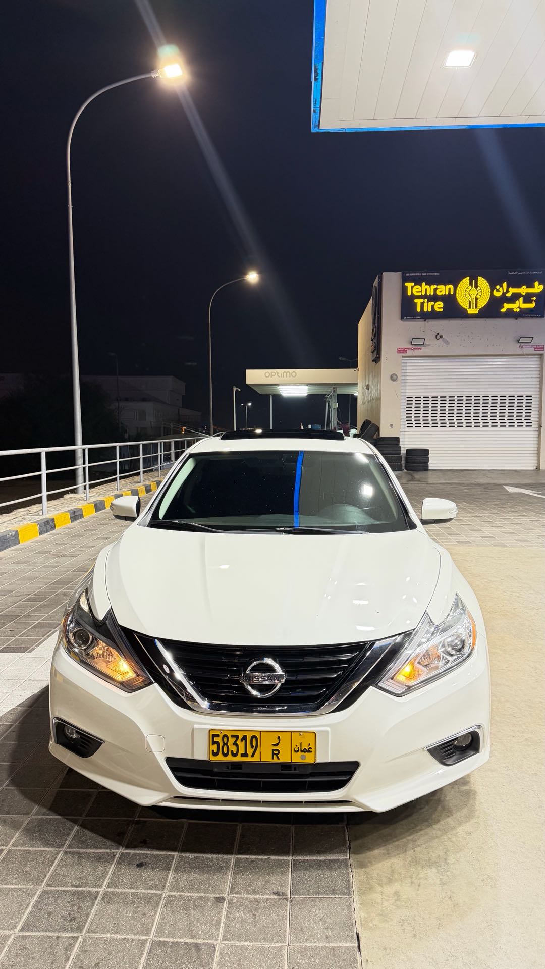 Car Image 2018 NISSAN ALTIMA SV