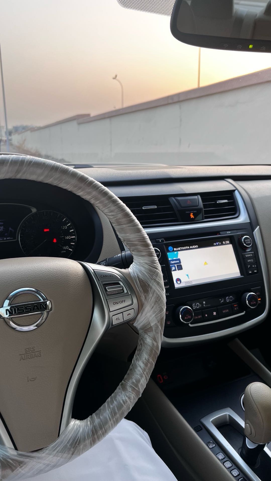 Car Image 2017 NISSAN ALTIMA SV