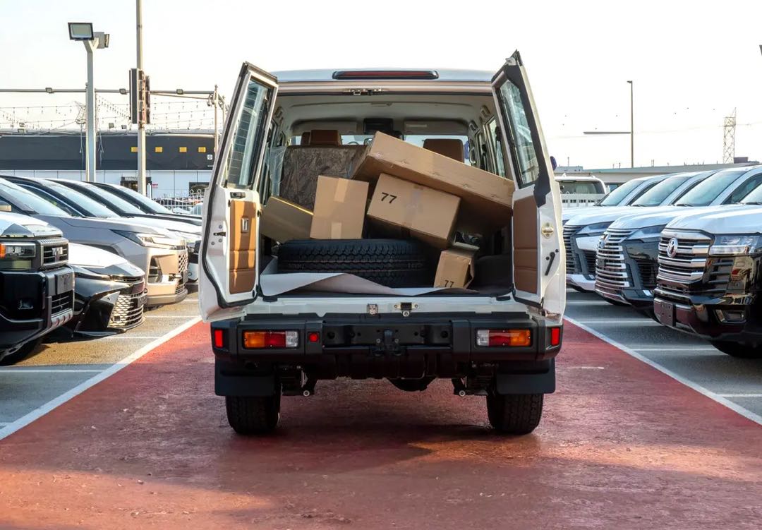 Car Image 2026 TOYOTA LAND CRUISER LX