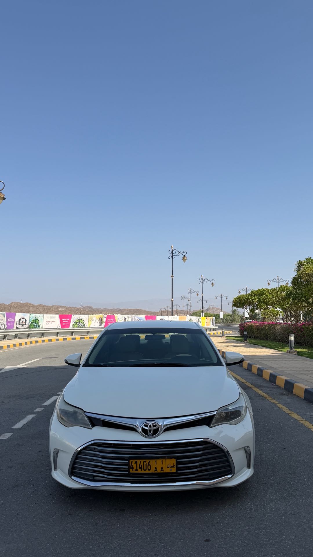 Car Image 2014 TOYOTA AVALON XLE
