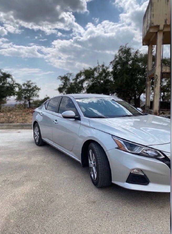 Car Image 2020 NISSAN ALTIMA S